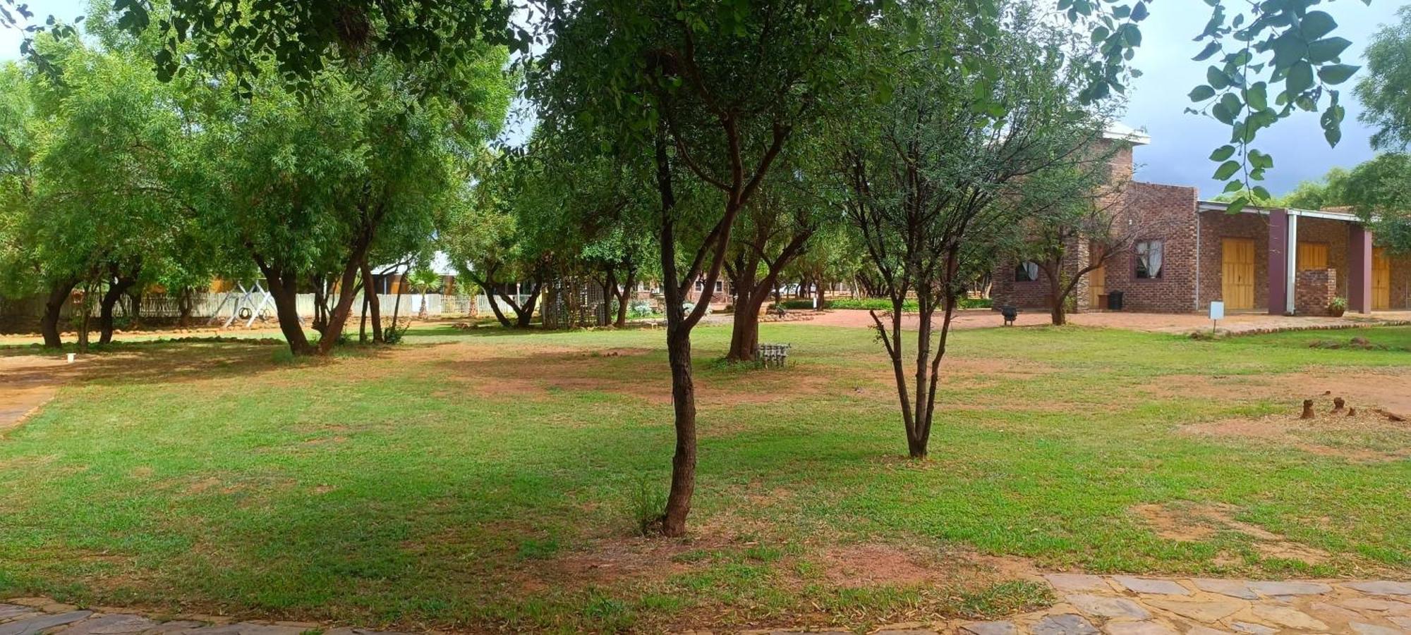 Kareespruit Game Ranch & Guest House Zeerust Dış mekan fotoğraf