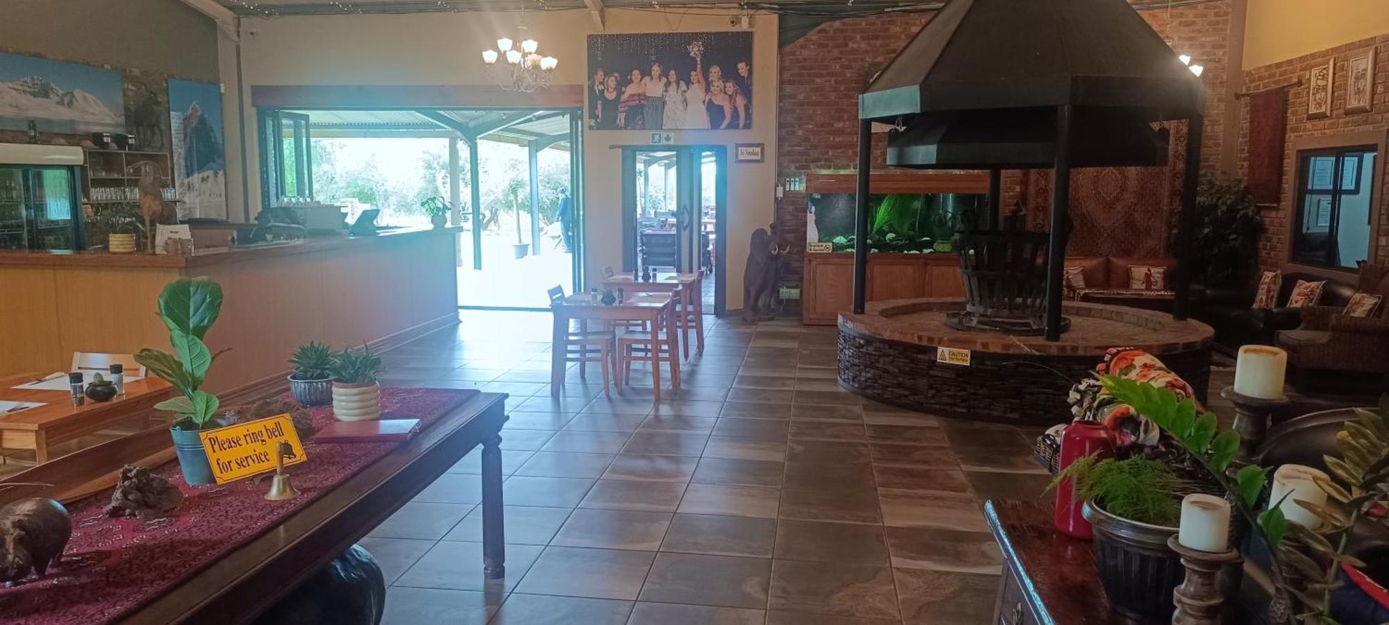Kareespruit Game Ranch & Guest House Zeerust Dış mekan fotoğraf